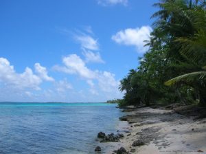 Island Connect in the Tuamotus: Satellite, Solar Power and Civil Society